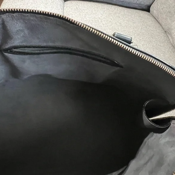 Authentic Louis Vuitton Epi black Alma - Picture 14 of 16